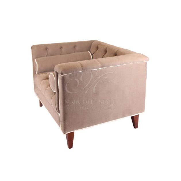 Marcottestyle Interiors Sofa