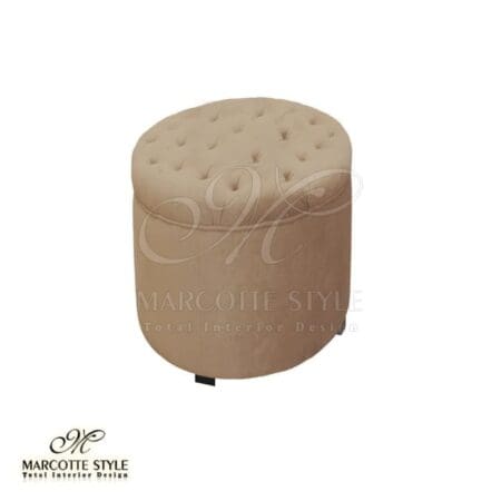 Marcottestyle Interiors Hocker