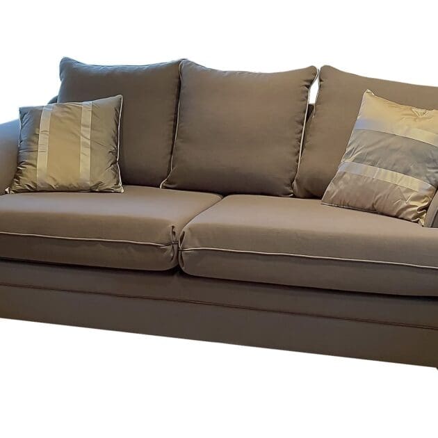 Marcottestyle Interiors Sofa