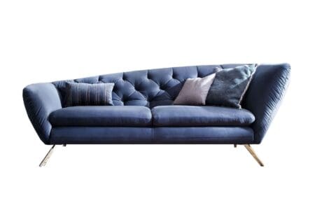 Marcottestyle Interiors De German Sofa Sixtytwo Is Een Prachtige En Stijlvolle Sofa Met Een Uniek En Modern Design.