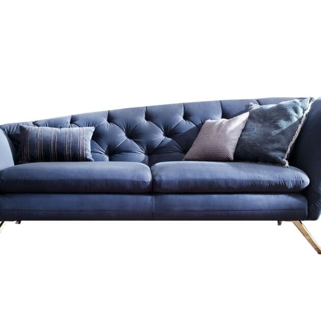 Marcottestyle Interiors De German Sofa Sixtytwo Is Een Prachtige En Stijlvolle Sofa Met Een Uniek En Modern Design.