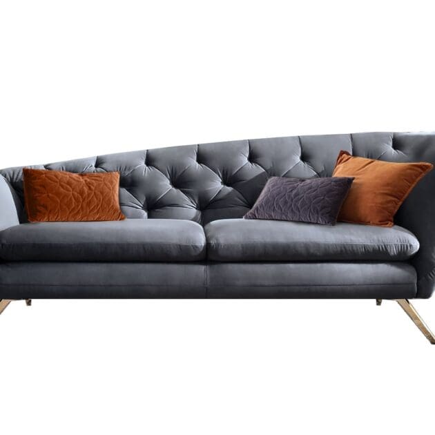 Marcottestyle Interiors De German Sofa Sixtytwo Is Een Prachtige En Stijlvolle Sofa Met Een Uniek En Modern Design.