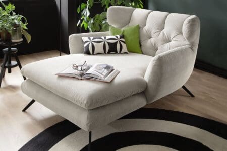 Marcottestyle Interiors De German Sofa &Quot;Sixtytwo Longseat&Quot; Heeft Een Uniek Design